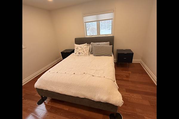 House sit in Bloomfield Hills, MI, US