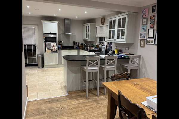 House sit in Hungerford, United Kingdom