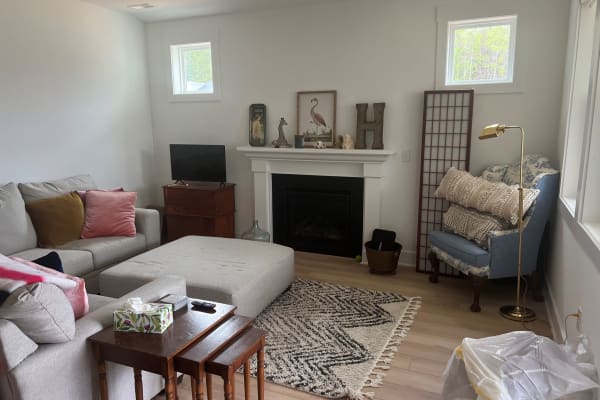 House sit in Pittsboro, NC, US