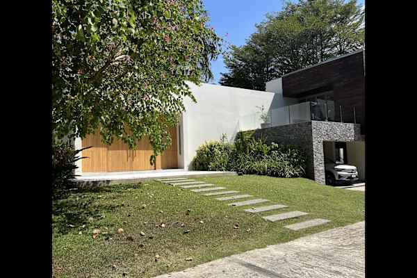 House sit in Phuket, Thailand