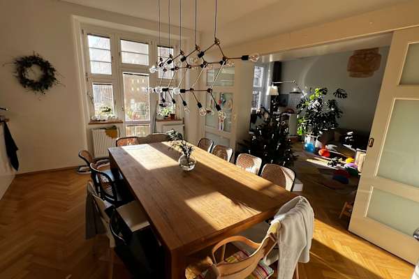 House sit in Prague, Czech Republic