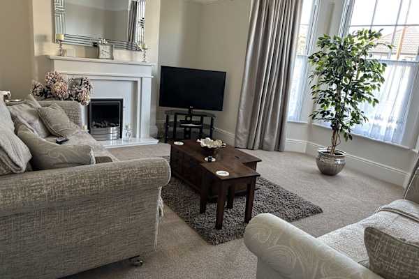 House sit in Romford, United Kingdom