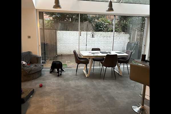 House sit in Camden Town, United Kingdom