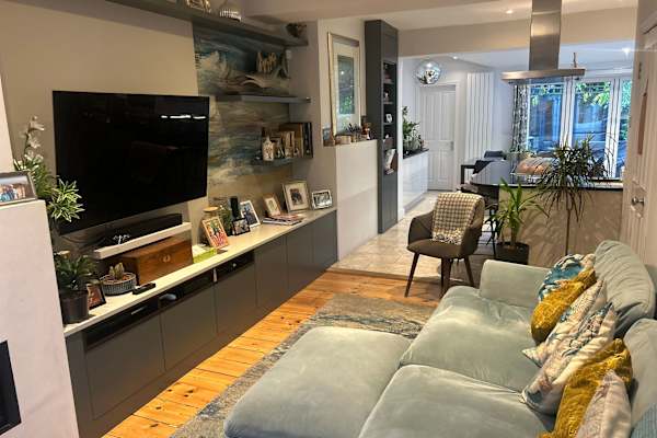 House sit in London, United Kingdom