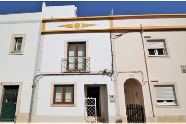 House sit in Lagos, Portugal