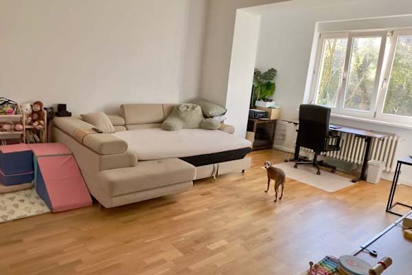 House sit in Berlin, Germany
