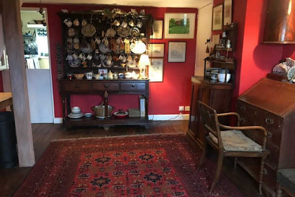 House sit in Blandford Forum, United Kingdom