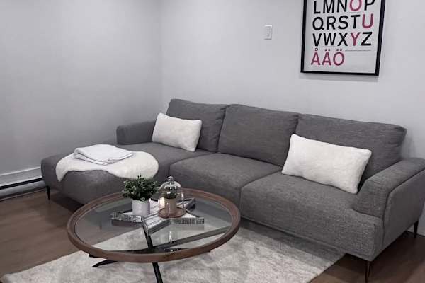 House sit in Montréal, QC, Canada