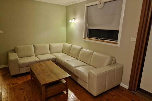 House sit in Canberra, Australian Capital Territory, Australia