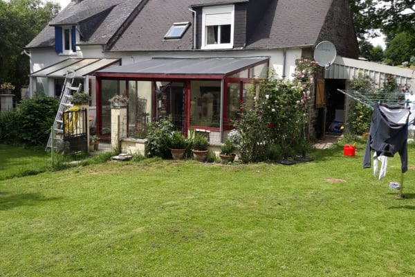 House sit in Maël-Carhaix, France