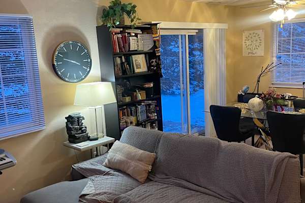 House sit in Woodbury, MN, US