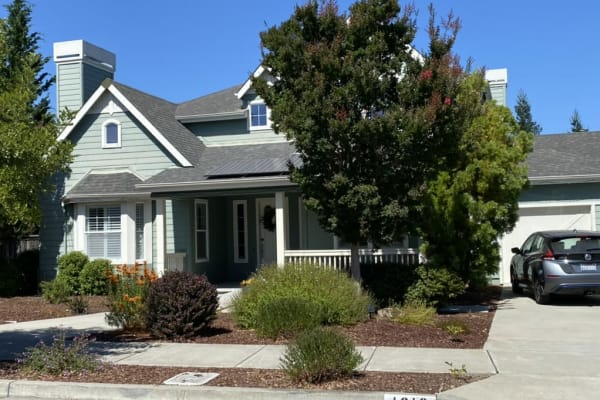 House sit in Petaluma, CA, US