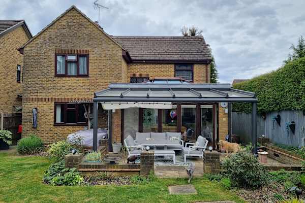 House sit in Tadworth, United Kingdom
