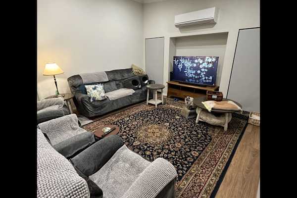 House sit in Darkan, WA, Australia