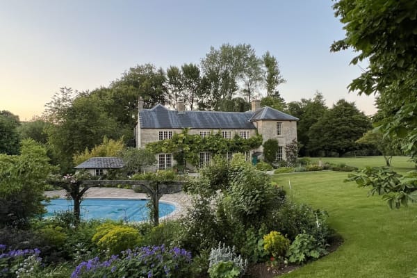 House sit in Cheltenham, United Kingdom