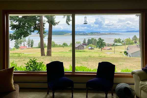 House sit in Oak Harbor, WA, US