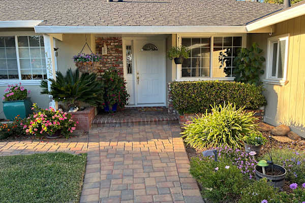 House sit in Los Altos, CA, US