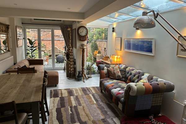 House sit in Stratford-upon-Avon, United Kingdom