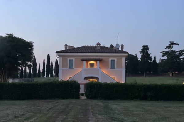 House sit in Rome, Italy