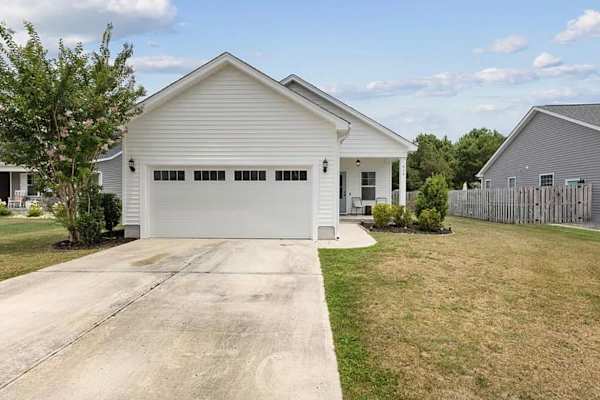 House sit in Sneads Ferry, NC, US