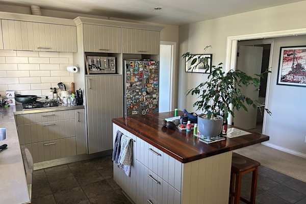 House sit in Russell, New Zealand