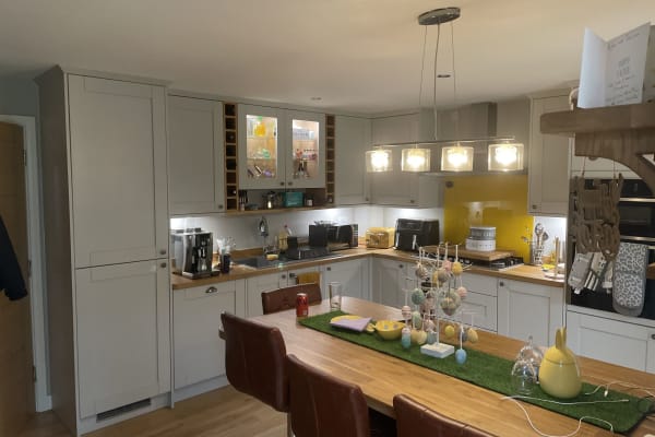 House sit in Halifax, United Kingdom
