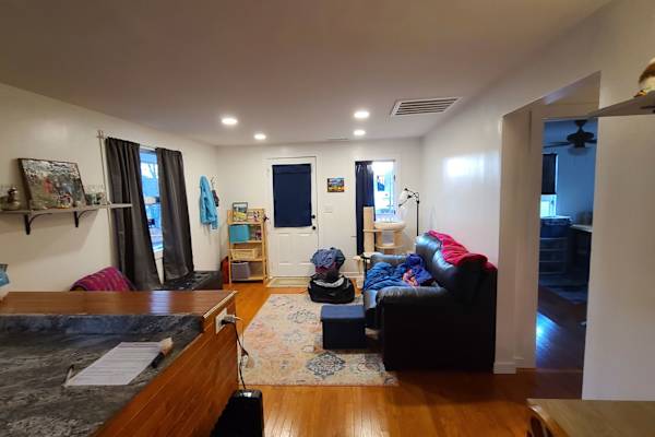 House sit in Waynesville, NC, US