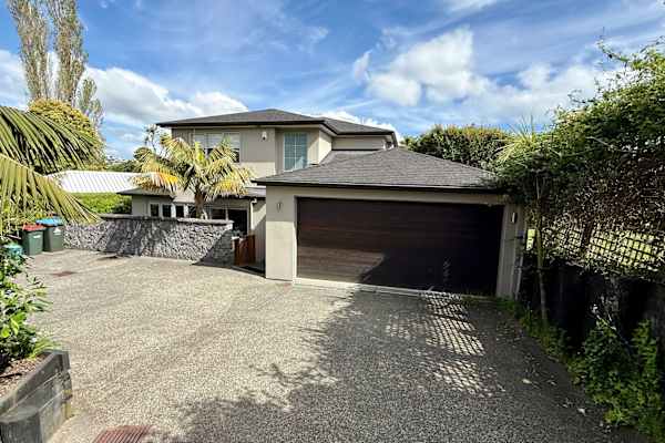 House sit in Auckland, New Zealand