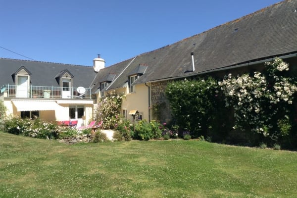 House sit in Saint-Vaast-la-Hougue, France