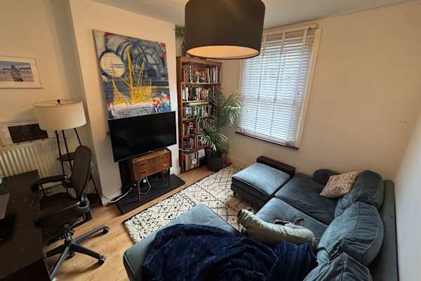 House sit in Walthamstow, United Kingdom