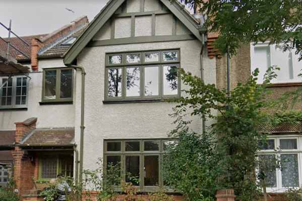 House sit in London, United Kingdom