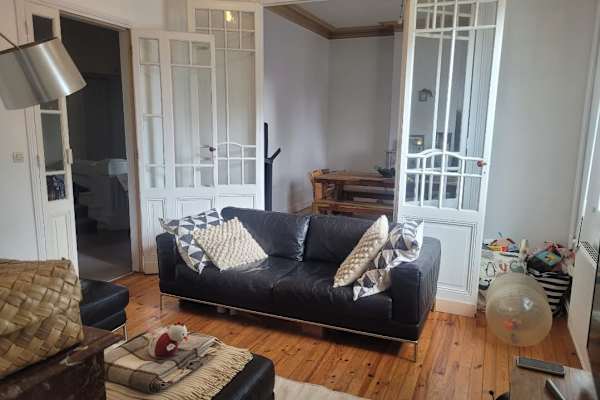 House sit in Bordeaux, France