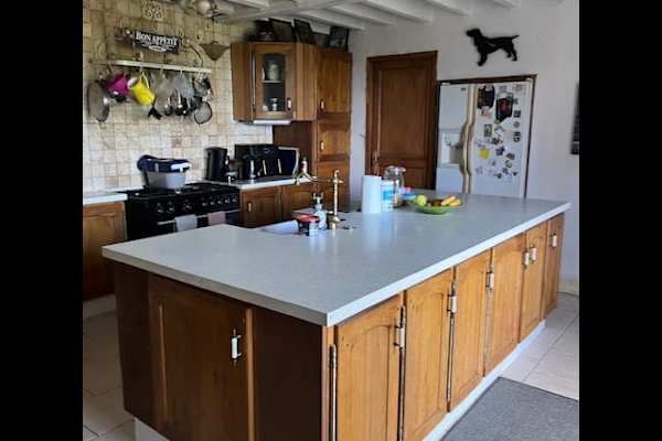 House sit in Nontron, France