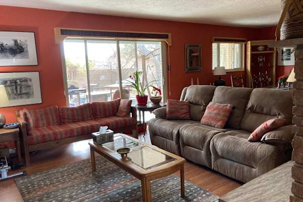 House sit in Albuquerque, NM, US