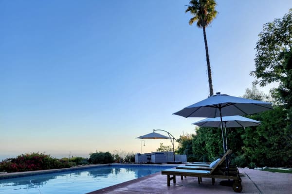 House sit in Montecito, CA, US