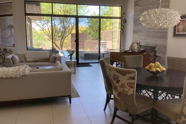 House sit in Carefree, AZ, US