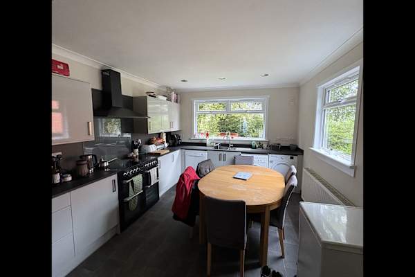 House sit in Lanark, United Kingdom