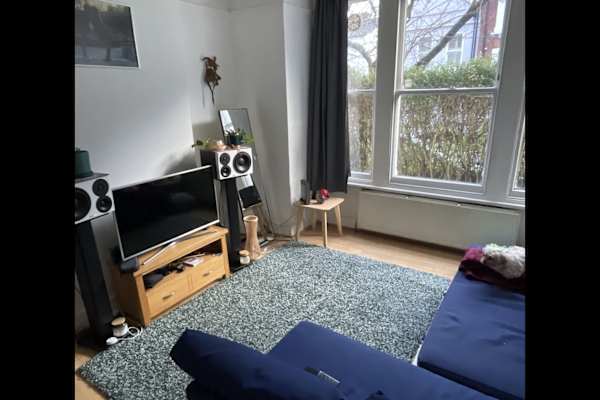 House sit in London, United Kingdom