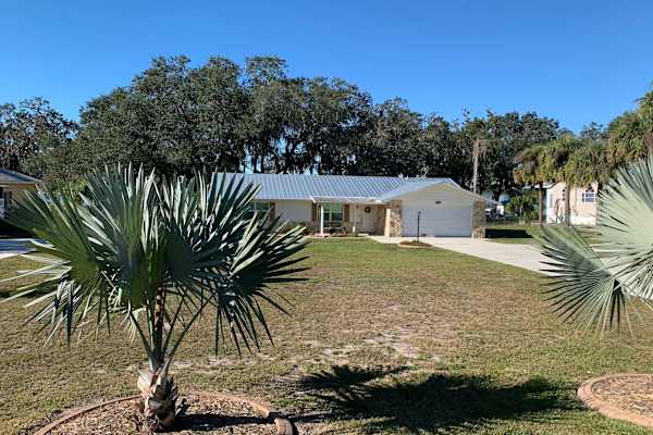 House sit in Avon Park, FL, US