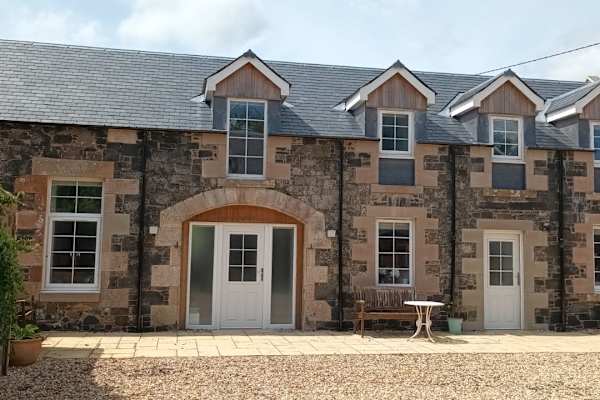 House sit in Gordon, United Kingdom