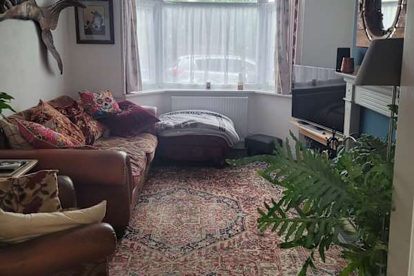 House sit in Southwick, United Kingdom