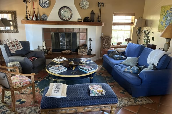 House sit in Paso Robles, CA, US