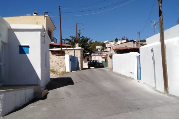 House sit in Paphos, Cyprus