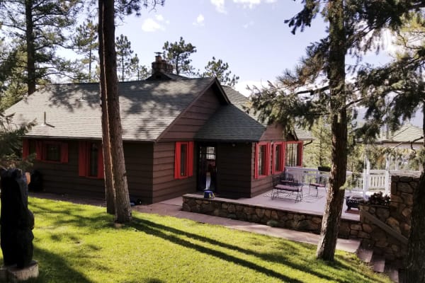 House sit in Evergreen, CO, US