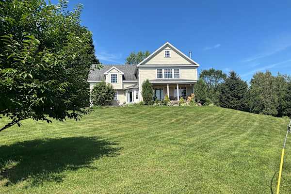 House sit in Burlington, VT, US