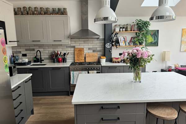 House sit in Brentford, United Kingdom