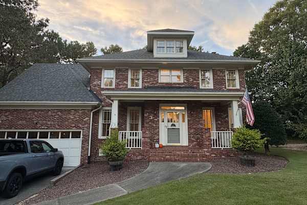 House sit in Morrisville, NC, US