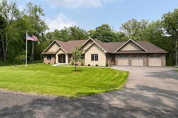 House sit in Clinton, WI, US