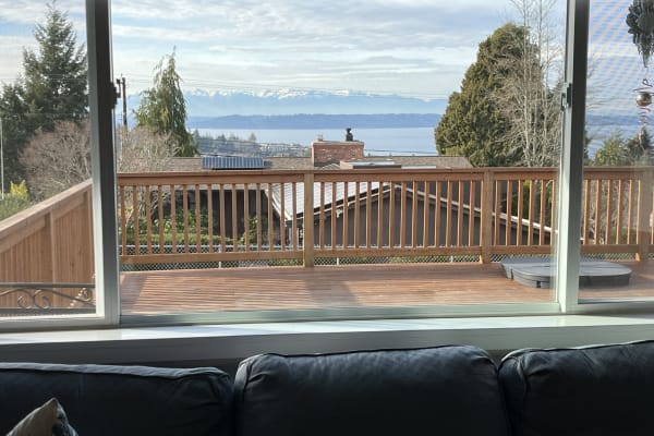 House sit in Edmonds, WA, US