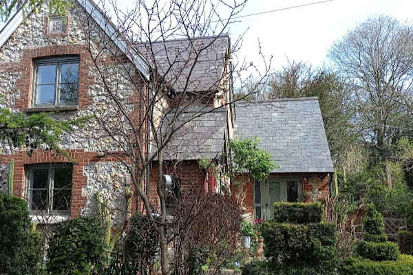 House sit in Worthing, United Kingdom